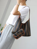 Borsa da donna Valstrend in pelle bovina, capiente e comoda, perfetta per il pendolarismo con scomparti pratici e stile elegante