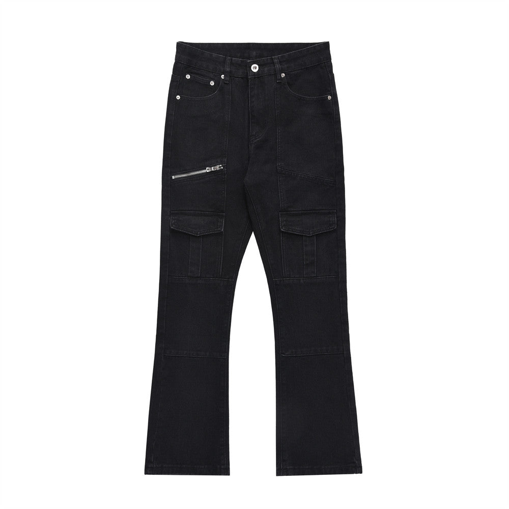 Jeans donna Valstrend stile street American, leggermente svasati e in denim, con dettaglio di cuciture e tasche frontali.