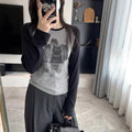 T-shirt a maniche lunghe stile college americano con stampa di gatto, taglia grande, marca Valstrend, stile casual e moderno.