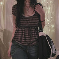 Maglietta casual a righe per donna di Valstrend, top trendy con design a righe in tessuto leggero e comodo.