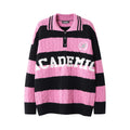 Maglione pullover Valstrend con lettere ricamate a righe colorate a contrasto, stile casual e moderno.