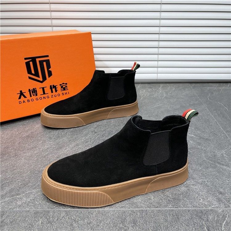 Scarpe casual invernali da uomo Valstrend, velluto caldo e cotone, con suola resistente e design comodo per l'autunno e l'inverno.