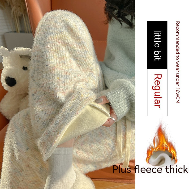 Pantaloni donna moda casual Valstrend con drappeggio, linea ampia e gamba dritta, tessuto morbido e comodo.