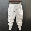 Pantaloni casual da uomo Valstrend con righe, vestibilità slim stretch, stile elegante e confortevole.