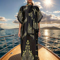 Vestito lungo maxi Valstrend con stampa tribale, maniche a pipistrello, scollo a barca e foulard, abbigliamento estivo femminile