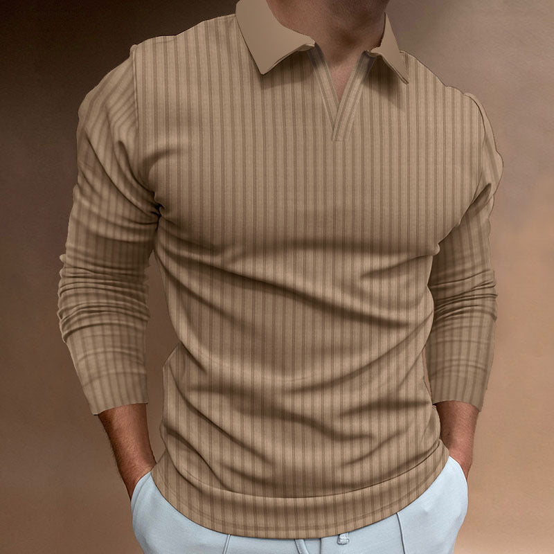 Uomo in camicia da lavoro casual in tinta unita con colletto a risvolto e maniche lunghe, marca Valstrend, stile professionale e sportivo