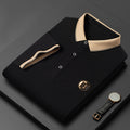 T-shirt casual con colletto a punta e ricami di strass, maniche corte, marca Valstrend, tessuto in piquet.