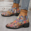 Stivaletti corti alla moda e comodi per donna Valstrend, con suola antiscivolo e design casual, ideali per look autunnali.