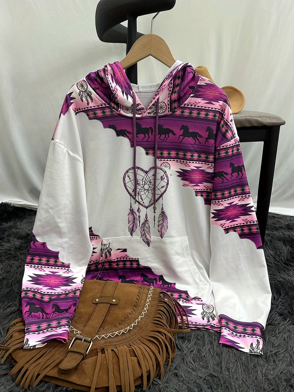 Western Ethnic Style Vintage Print Drawstring Hoodie, Casual Long Sleeve Hooded Sweatshirt With Kangaroo Pocket For Fall & Spring, Women's Clothing