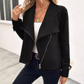 Giacca donna in poliestere color solid con zip, stile casual, marchio Valstrend Shop, vista fronte con cappuccio e tasche