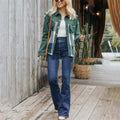 Giacca donna valtrendy in lana plaid con più tasche, stile casual e caldo, mostrata in dettaglio con motivi a quadri e tasche frontali