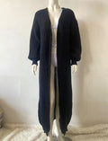 Cardigan lavorato a maglia lungo e morbido, maglione casalingo ampio e confortevole di Valstrend shop, ideale per il relax a casa