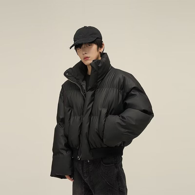 Giacca sportiva con zip per ragazzi Valstrend, vestibilità ampia e comoda, dettaglio di chiusura con cerniera, stile casual e sportivo