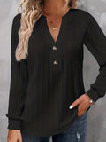 T-shirt donna a maniche lunghe con scollo a V, dettaglio di cuciture e bottoni, in tinta unita, marchio Valstrend.