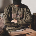 Maglione vintage stile americano da uomo di Valstrend Shop, con collo rotondo e motivo a righe in tessuto caldo e morbido.