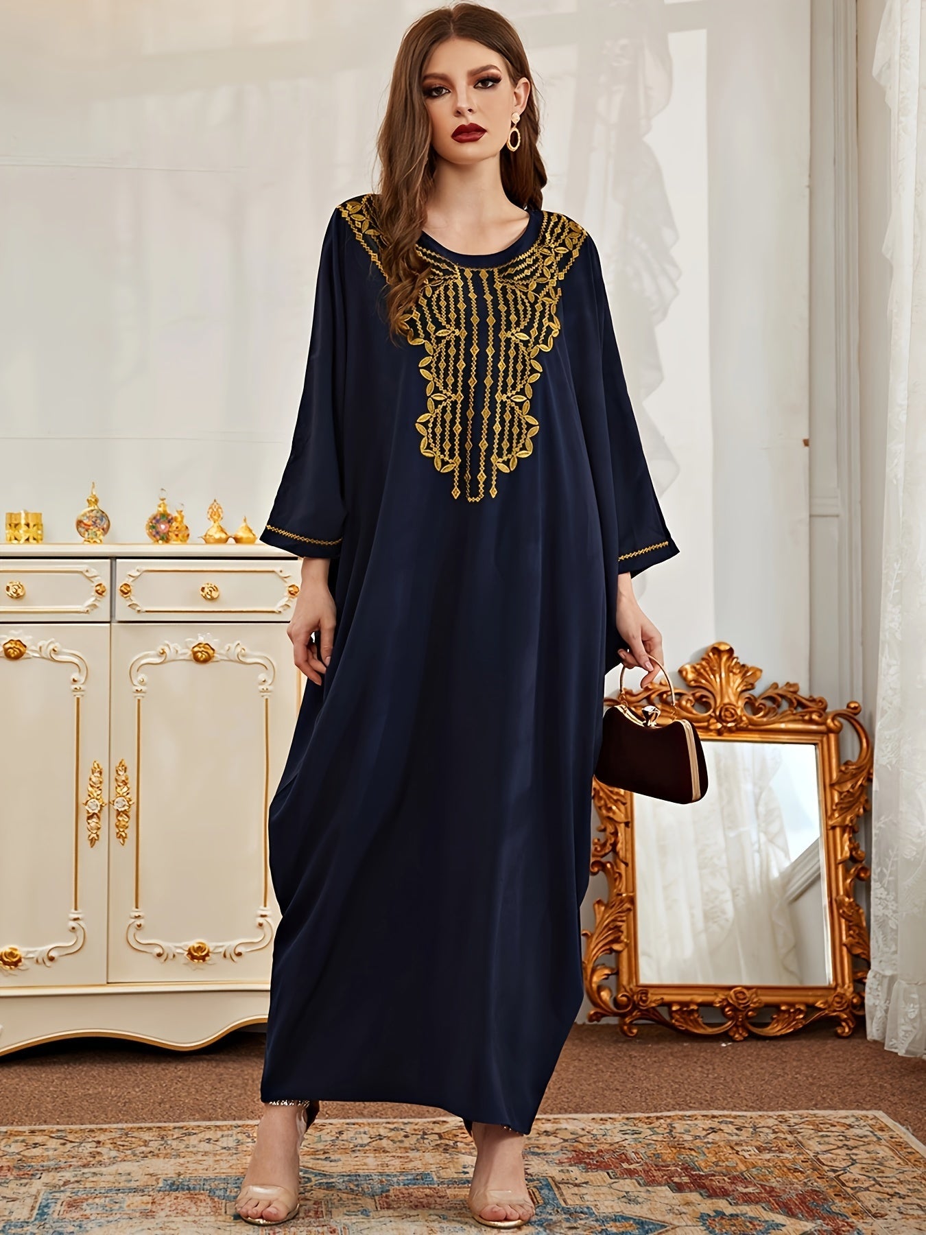 Abito caftano donna taglia forte con motivo geometrico, maniche lunghe e scollo rotondo, vestito elegante di Valstrend.