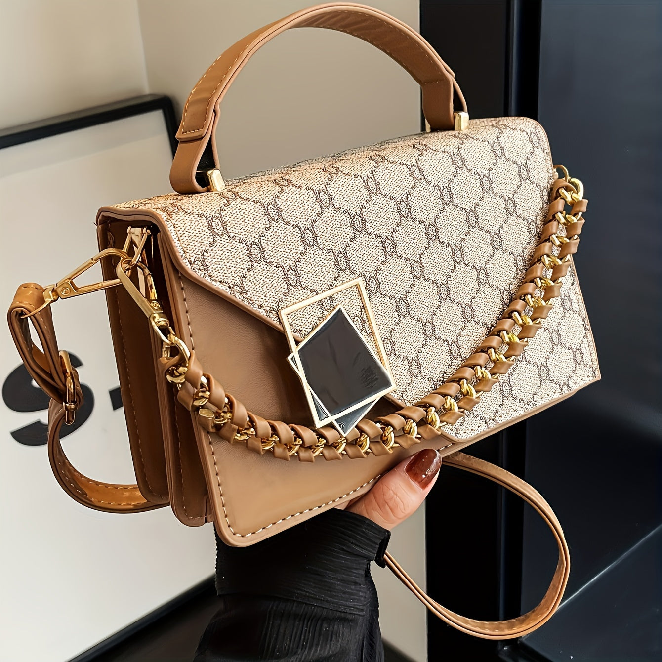 Chic Geometric Print Crossbody Bag with Decorative Chain Strap - Women's Fashion Faux Leather Handbag