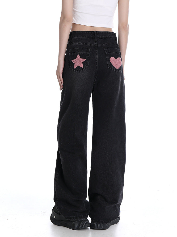 Pantaloni slim fit a vita alta, morbidi e lunghi, marca Valstrend, in tessuto leggero e comodo, visibili con dettagli di cuciture.