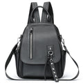 Zaino casual in pelle da donna Valstrend, stile semplice e elegante, con tasche e manici in pelle marrone chiaro.