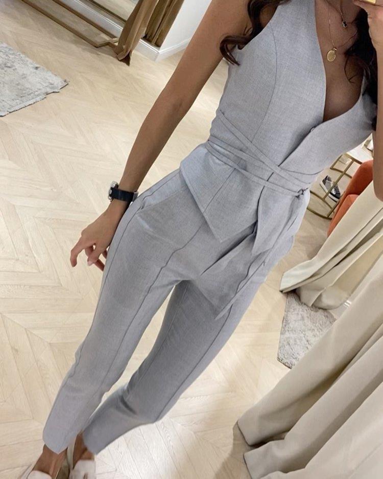 Vestito two-piece Valstrend con pantaloni skinny a vita alta e top sexy, perfetto per uno stile elegante e seducente.
