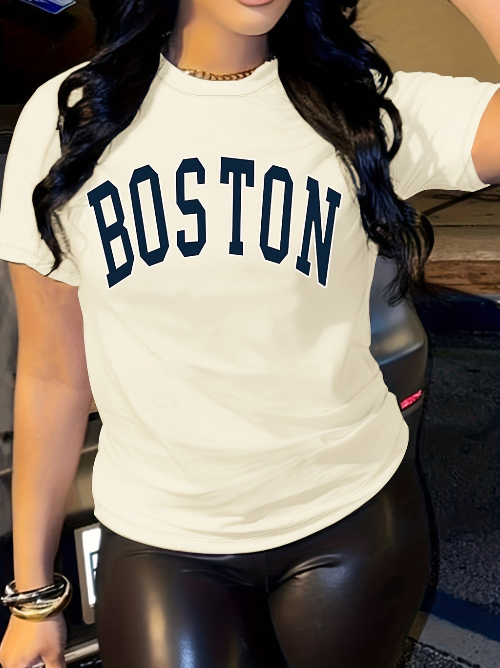 T-shirt con stampa di lettere Valstrend, maniche corte e collo rotondo, casual per donna, ideale per primavera e estate