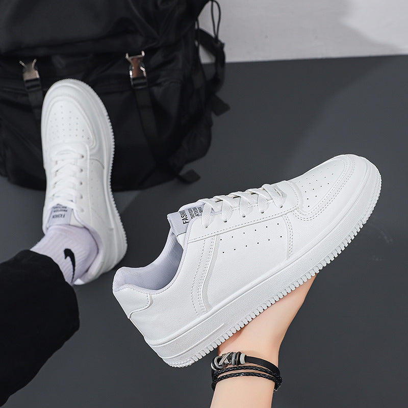 Scarpe sportive da uomo Valstrend, leggere e traspiranti, in bianco per l’estate, ideali per sport e tempo libero.