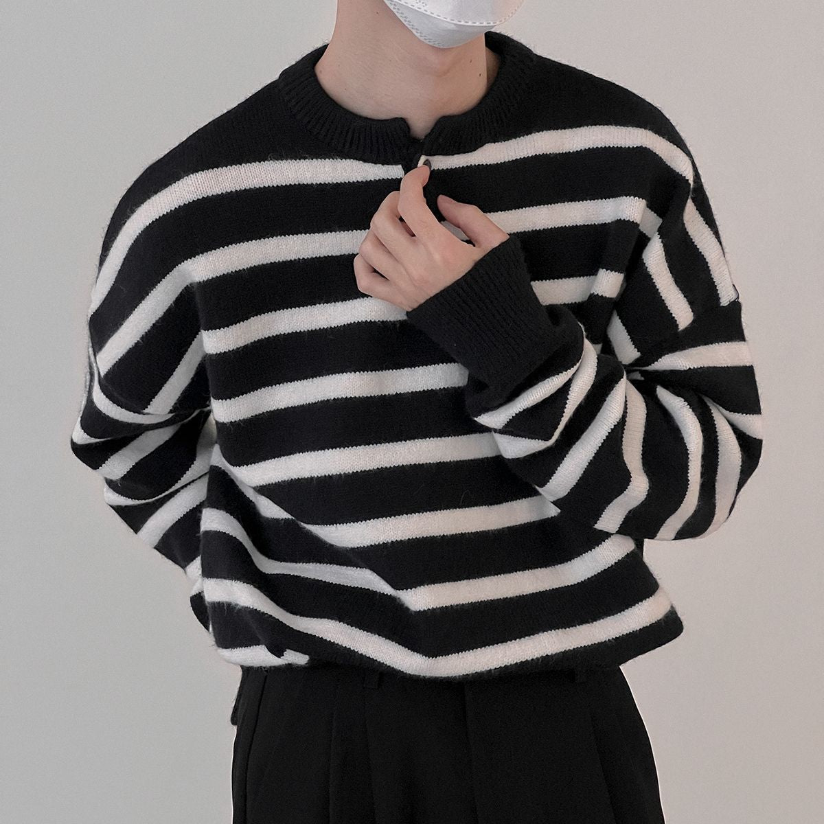 Textured Striped Sweater Boys Button Round Neck Autumn Leisure Sweater