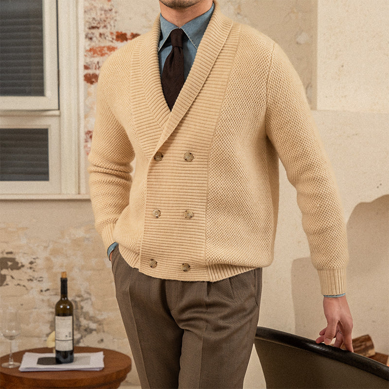 Cappotto lavorato a maglia verde con colletto e chiusura doppiopetto, stile sweater di Valstrend shop.