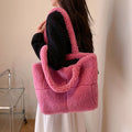 Borsa a tracolla Valstrend in lana di agnello con motivo a quadri, stile coreano, design elegante e pratico per ogni occasione.