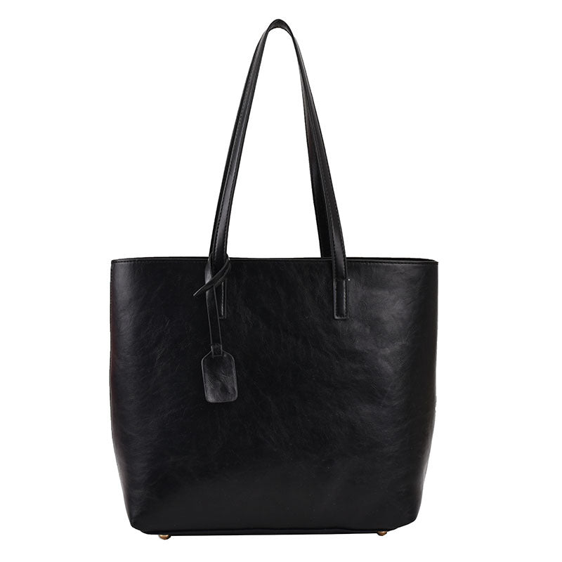 Borsa messenger personalizzata a tracolla Valstrend shop, semplice e elegante con dettagli personalizzabili, vista frontale.