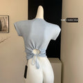 Maglietta donna slim-fit Valstrend con schiena a tracolla, maniche corte e tessuto a maglia, stile casual e moderno