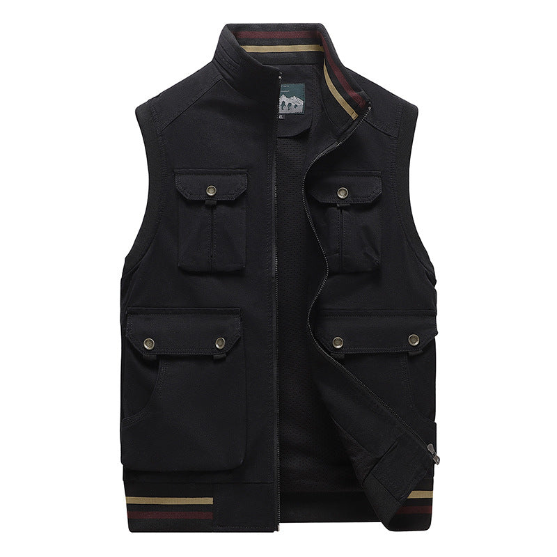 Gilet casual da uomo senza maniche Valstrend shop con più tasche, stile versatile e pratico, ideale per look informali.