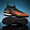 Scarpe da calcio alte da uomo Valstrend shop, stivali sportivi da allenamento con suola antiscivolo e design nero.