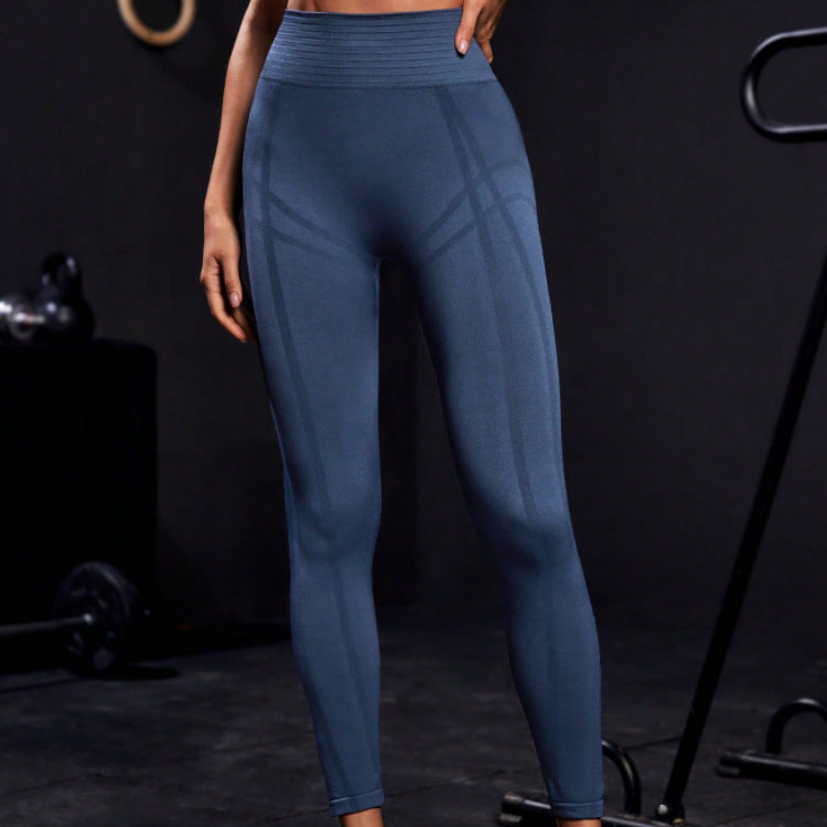 Pantaloni sportivi da donna Valstrend per corsa e fitness, tessuto elastico e comodo, nero con dettagli riflettenti.