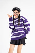 Maglione casual vintage a righe semplici Valstrend, taglio slim fit, stile semplice e alla moda per un look quotidiano.