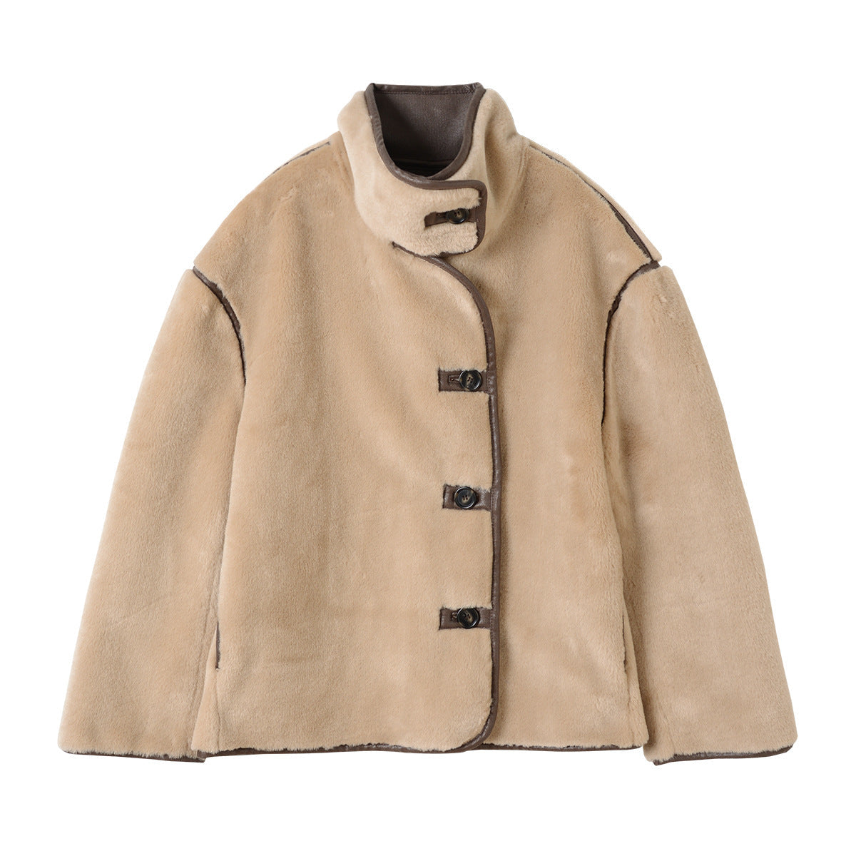 Maglione oversize in lana di agnello con colletto a piedi di Valstrend, maniche lunghe e stile rilassato, visibile in dettaglio.