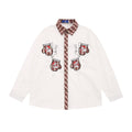 Camicia natalizia ricamata a maniche lunghe Valstrend, con colletto a contrasto e stile loose, decorata con ricami natalizi.