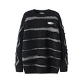 Maglione a righe con taglio irregolare e forma deforma, colore solido, marca Valstrend Shop, dettaglio di stile unico e originale