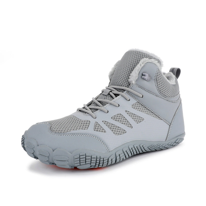 Scarpe da esterno Valstrend con cinque dita, imbottite in cotone e velluto, ideali per neve e freddo, visibili con dettagli imbottiti e tessuto.