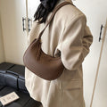 Borsa tracolla donna Valstrend in stile fashion, con design speciale e spaziosa per uso quotidiano e moda femminile.