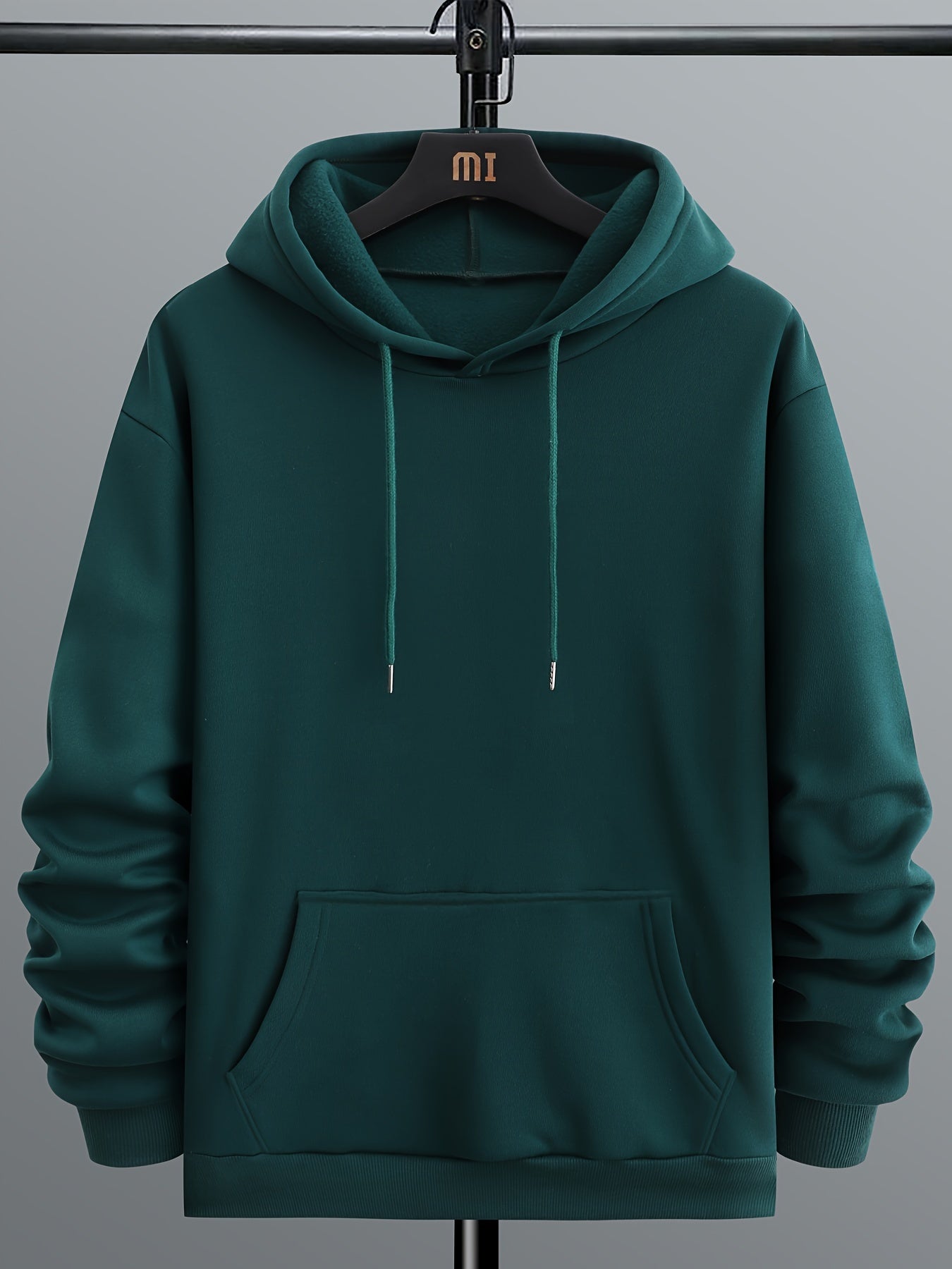 Felpa con cappuccio da uomo Valstrend, maglione a maniche lunghe in tinta unita con tasca a marsupio, stile sportivo e casual.