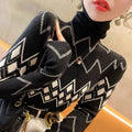 Maglione a collo alto da donna Valstrend, top aderente in maglia, ideale per look eleganti e casual.