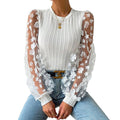 Camicia femminile Valstrend con mesh leggero, piccoli fiori in chiffon, maniche lunghe e scollo rotondo, ideale per l'estate.