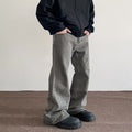 Jeans uomo Valstrend Shop a gamba dritta retrò con effetto consumato e strappi, stile casual e di tendenza.