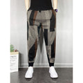 Pantaloni casual da uomo Valstrend in lana colorata, stile tapered e moderno, con dettaglio di vestibilità elegante e confortevole.