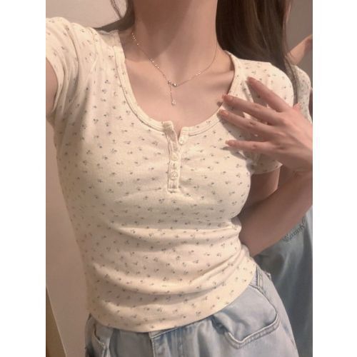 Top donna Valstrend U-neck floreale a maniche corte, maglietta estiva con stampa floreale e collo a V.