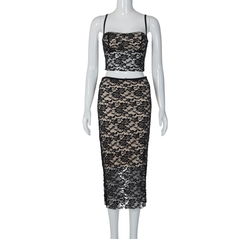 Vestito a tubino Valstrend con dettagli in pizzo patchwork, sacca piccola e stile femminile, ideale per occasioni eleganti.