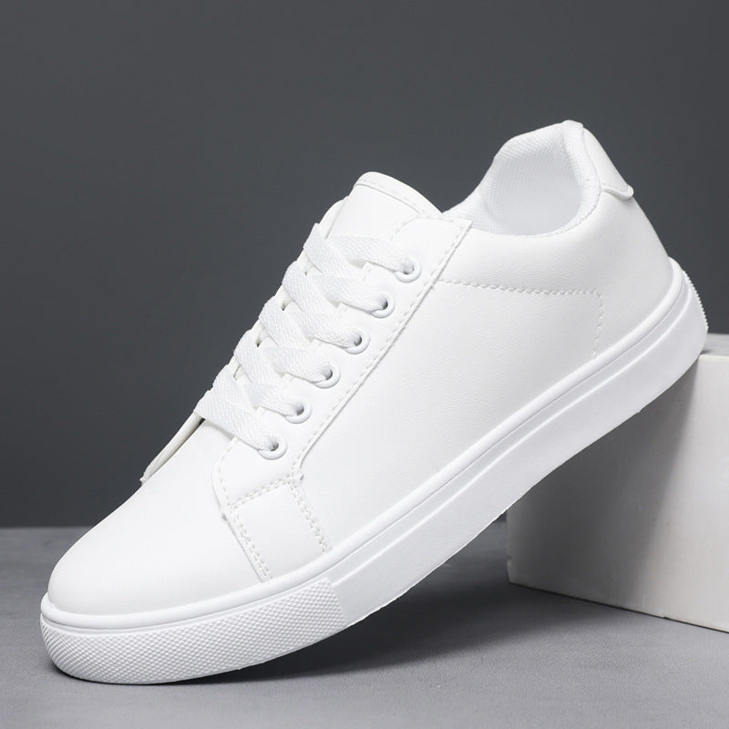 Scarpe da uomo Valstrend in stile coreano, scarpe casual da strada di grandi dimensioni, modello con design moderno.