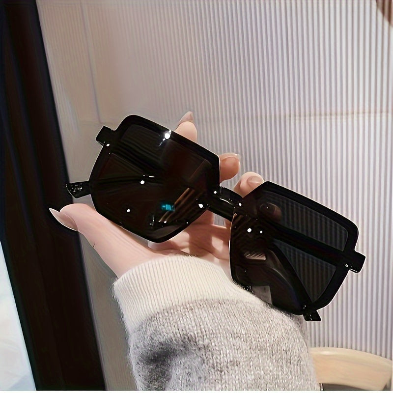 Large Square Frame Oversized Glasses For Women, Sports And Hiking, Polarized Plastic Lens, Plastic Frame, Fashionable Driving Glasses