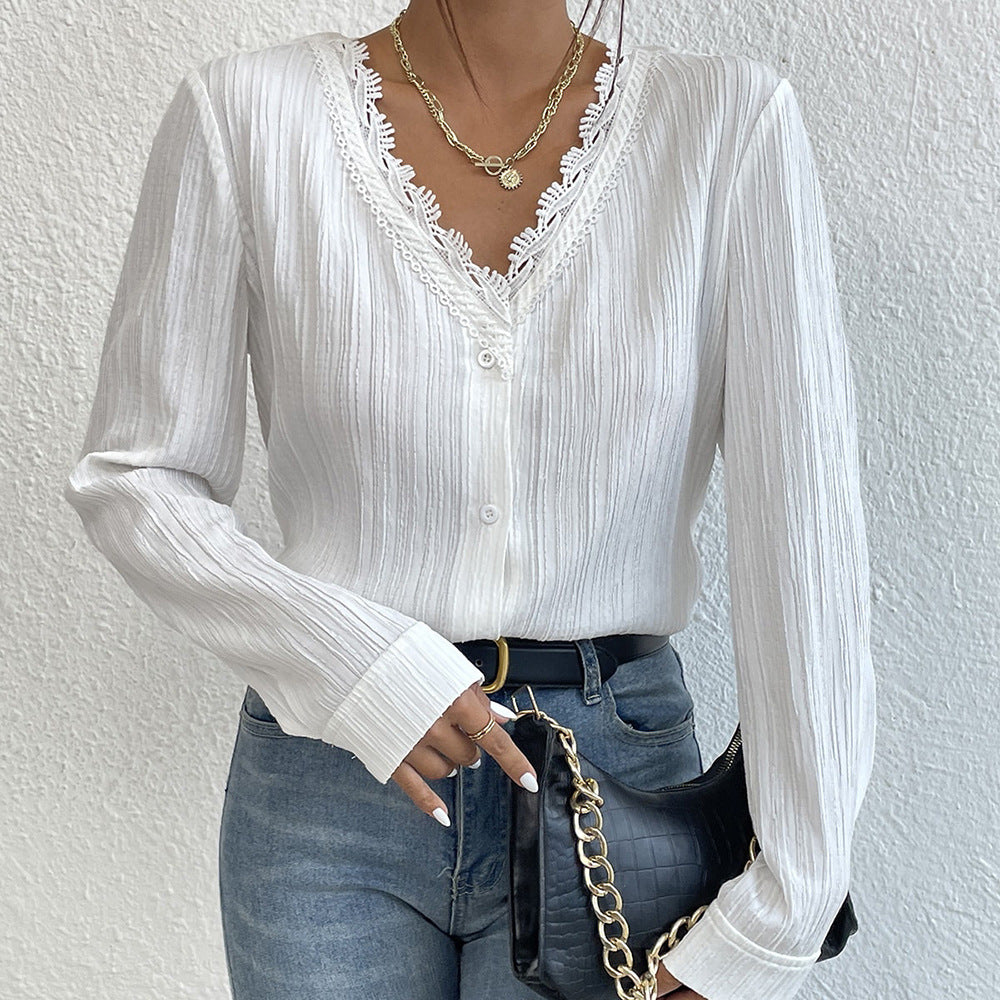 Camicia slim fit a maniche lunghe per donna Valstrend, tessuto morbido e taglio aderente, ideale per un look elegante e casual
